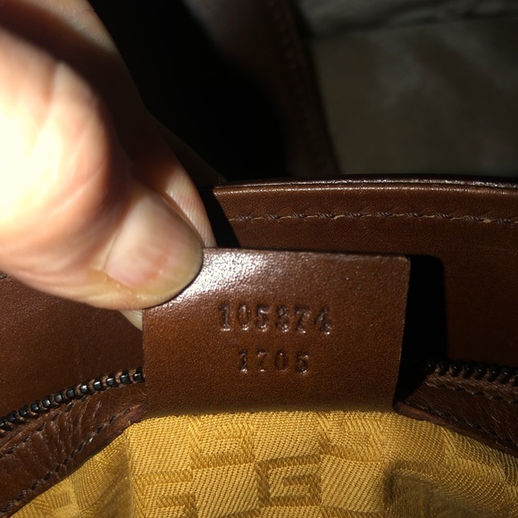 Authentic Vintage Distressed Gucci Bag - Picture 4 of 13